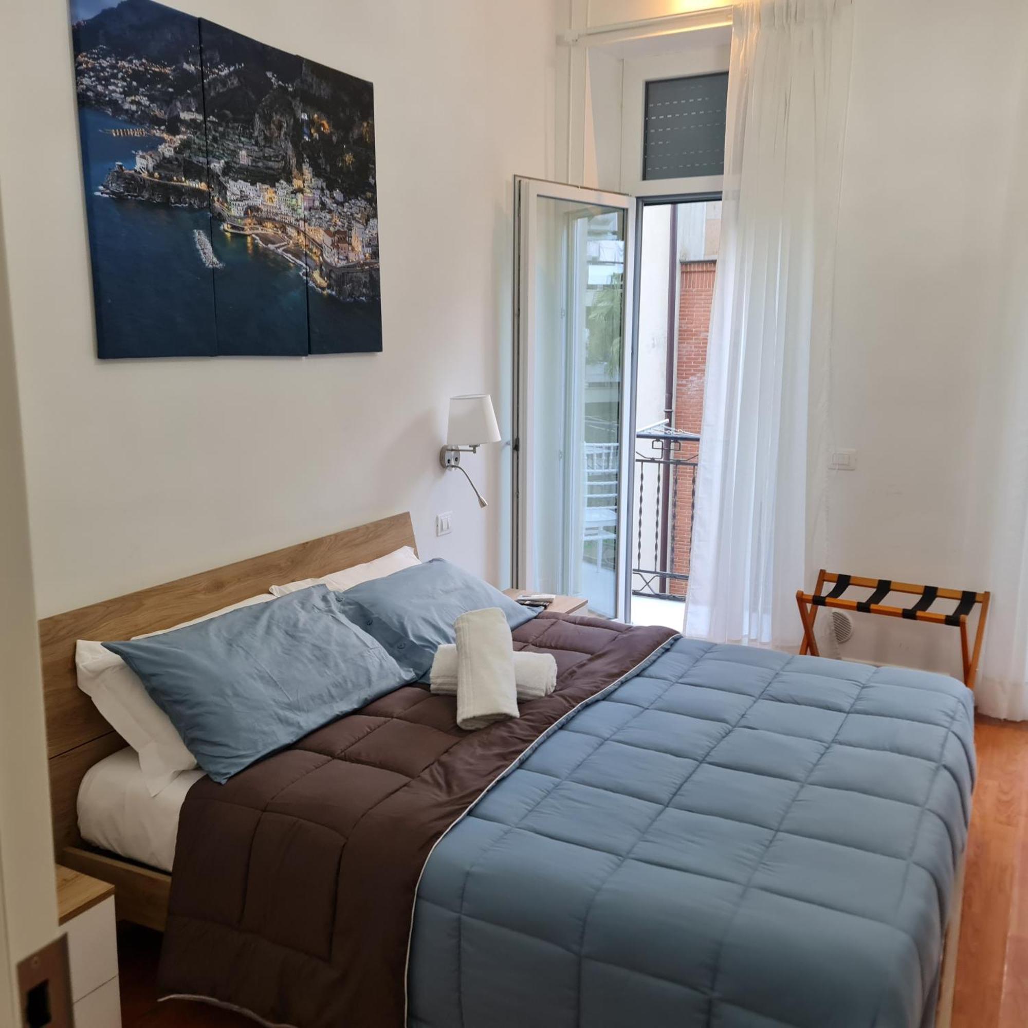 Mare Fuori B&B Salerno Habitación foto