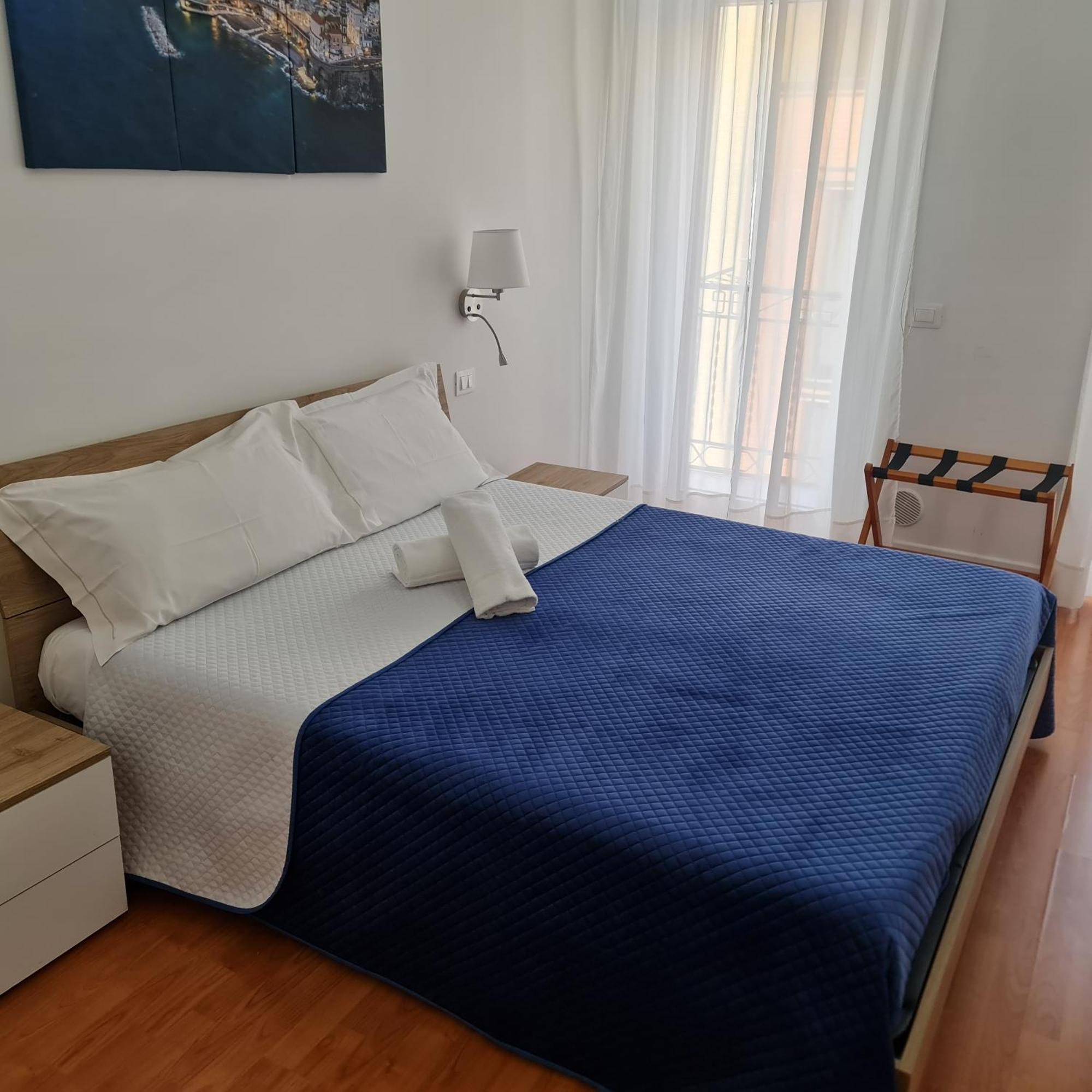 Mare Fuori B&B Salerno Exterior foto